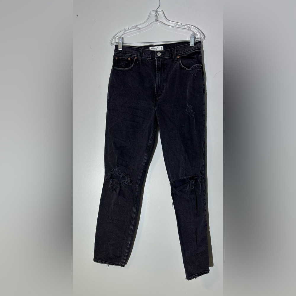 Abercrombie & Fitch 90s Straight ultra high rise black ripped jeans size 29/8R
